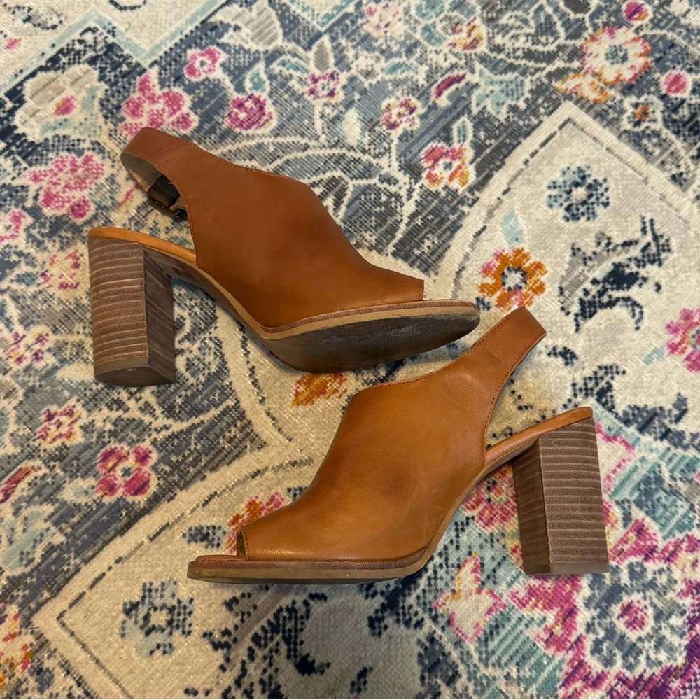 Madewell leather peep toe mule